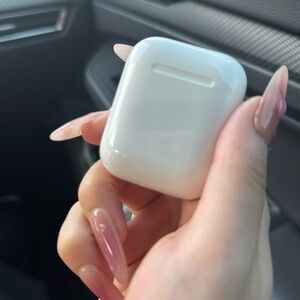 Apple Authentic Airpods 1